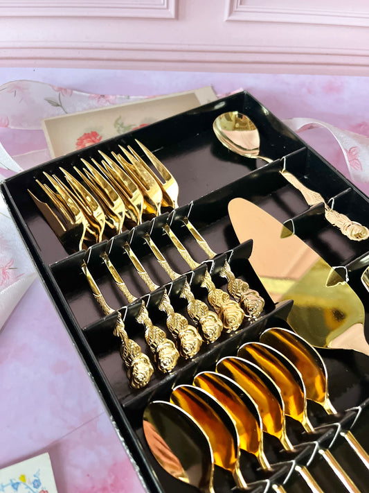 Set de couverts à dessert (15)