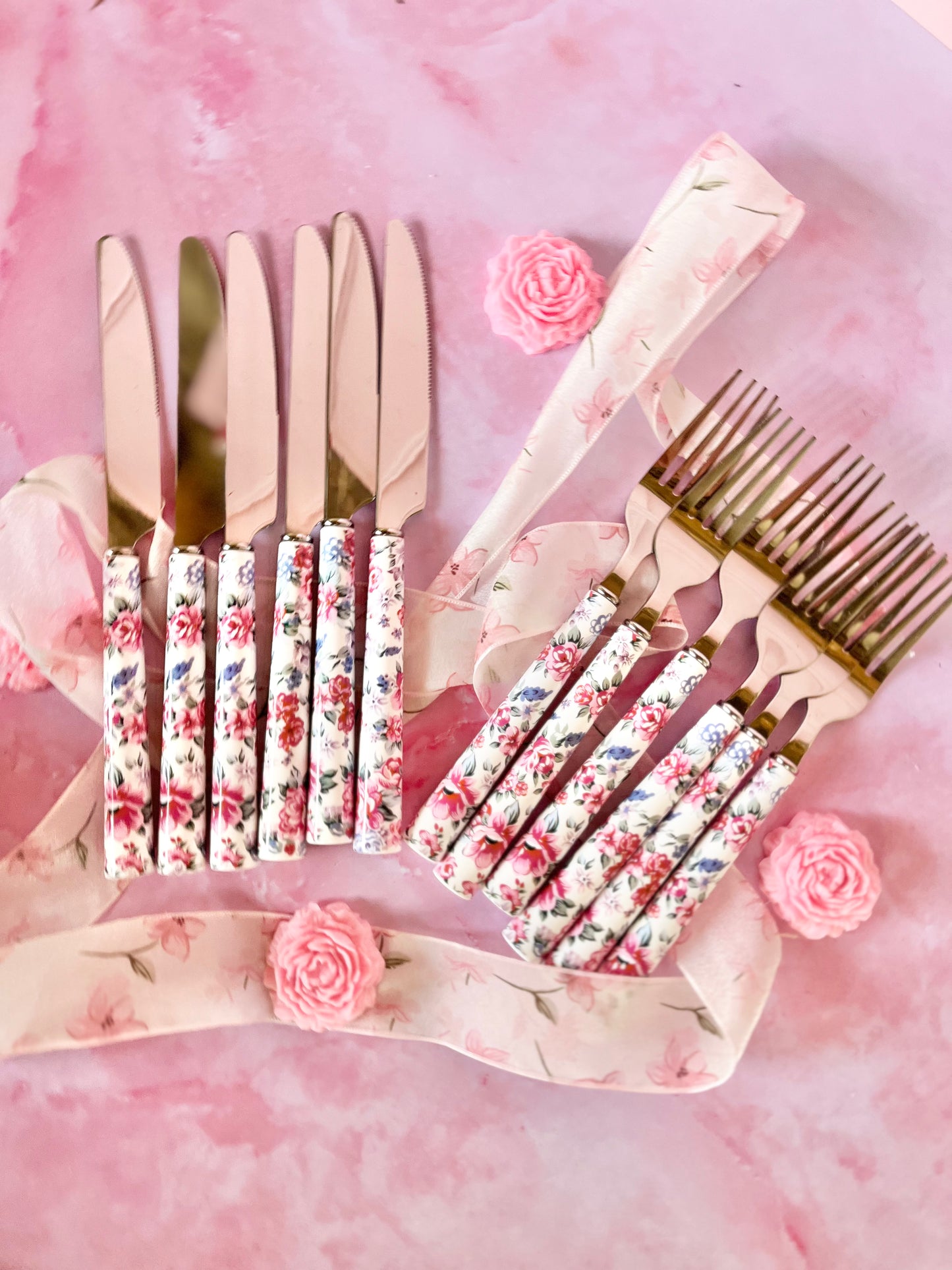 Set de couverts fleuris (12)