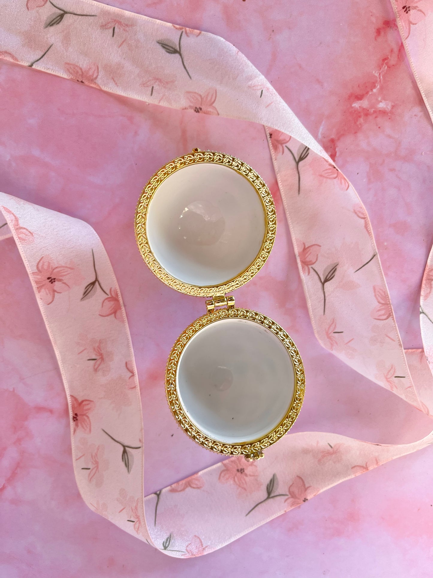 Oeufs en porcelaine (3)