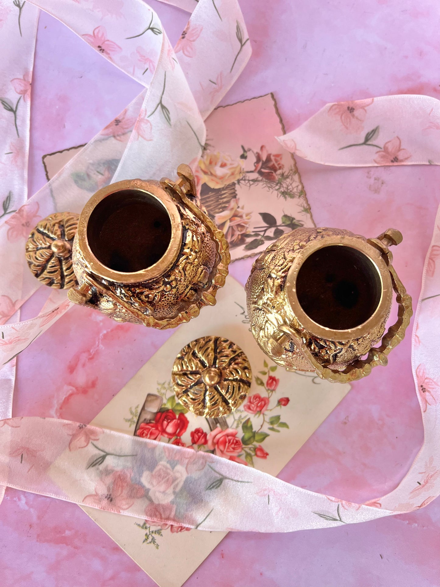 Boites marmites dorées