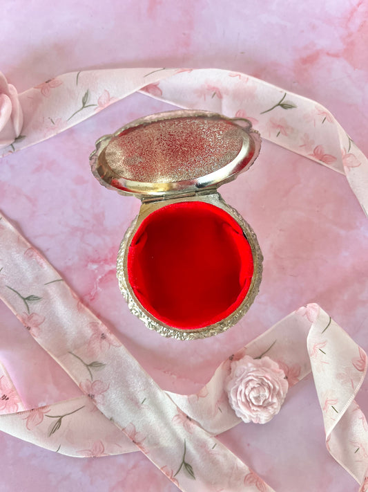 Boîte à bijoux romantique
