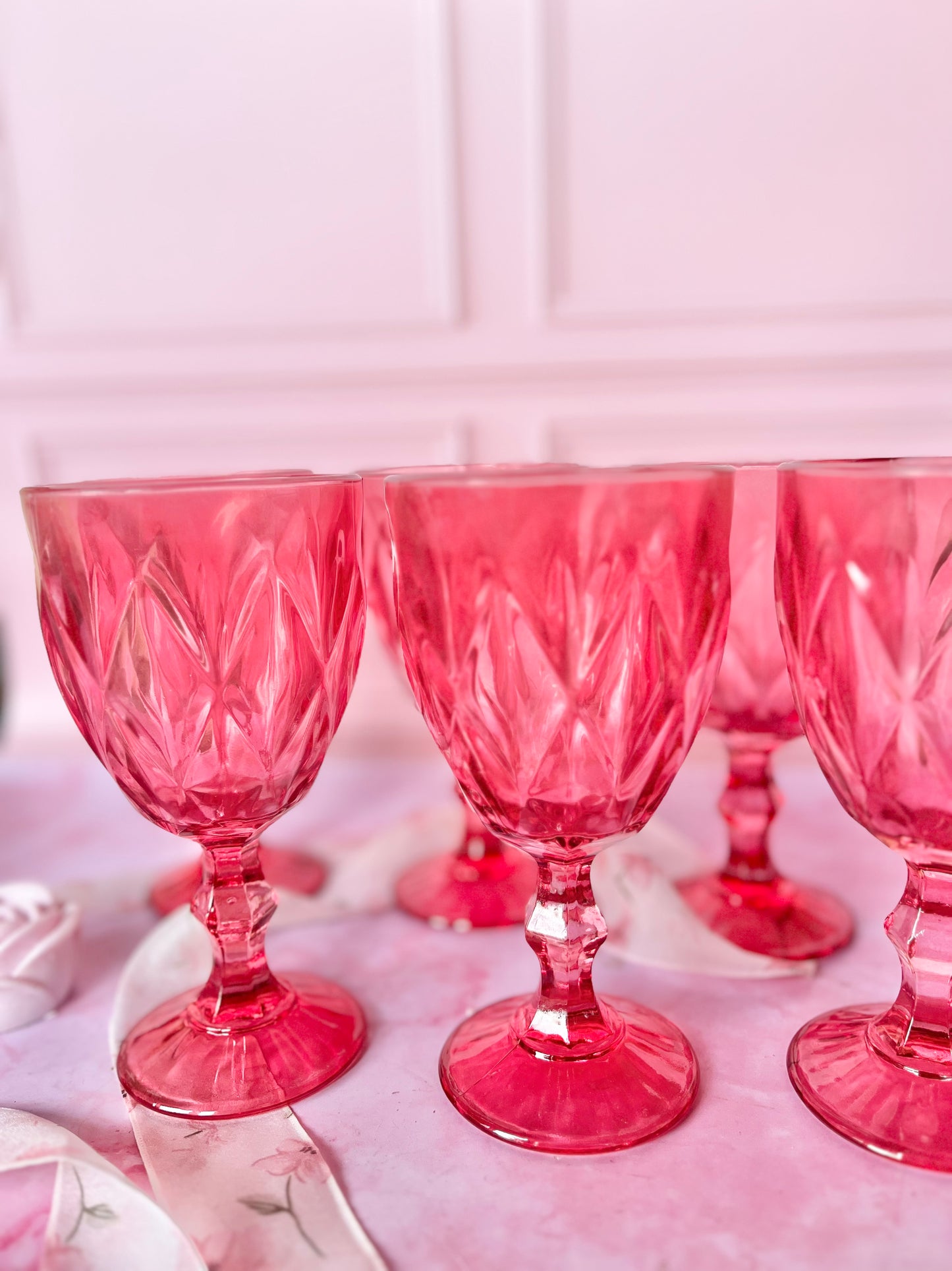 Grands verres rouges (6)