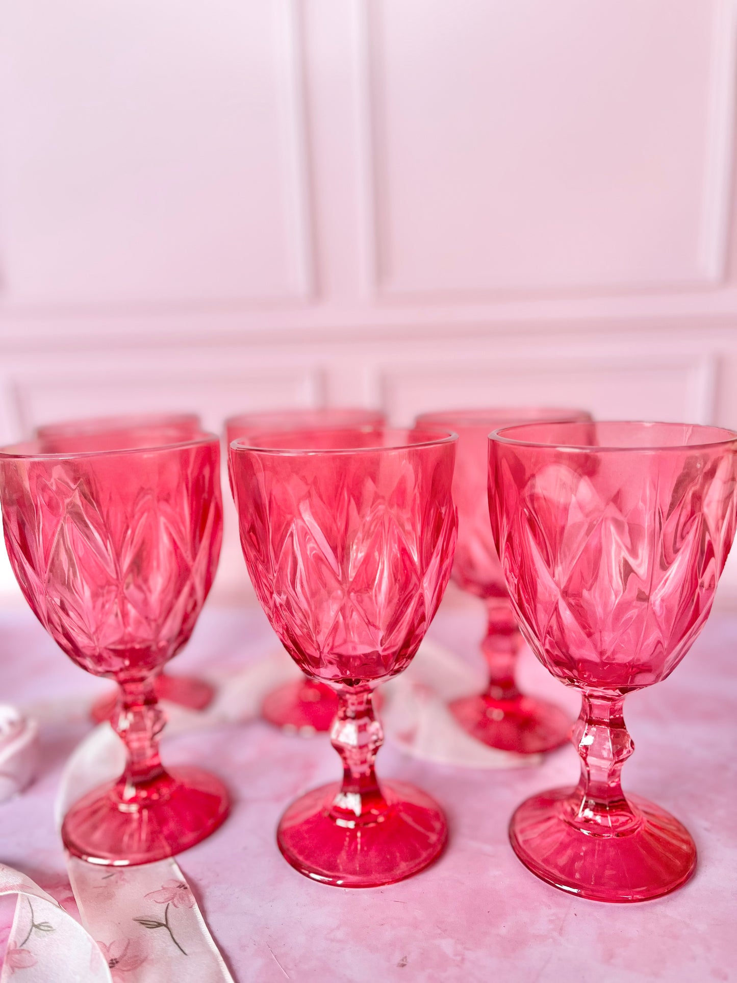 Grands verres rouges (6)
