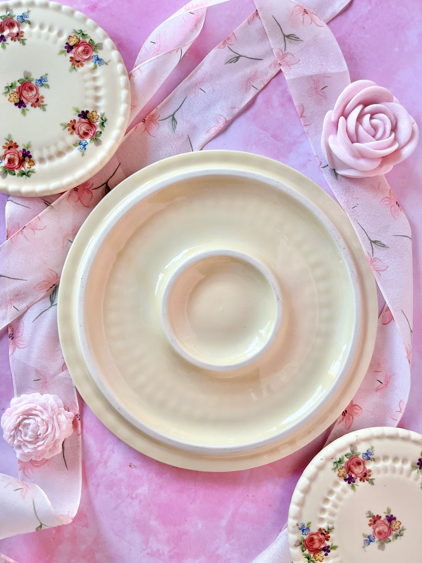 Dessous porcelaine fleuris