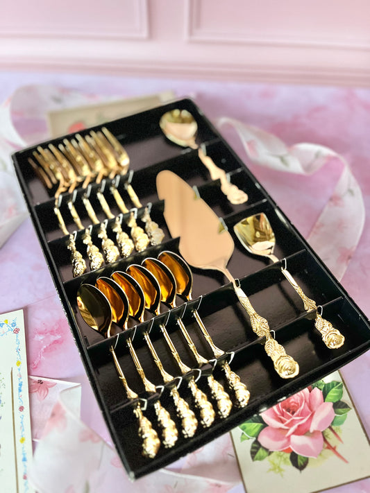 Set de couverts à dessert (15)