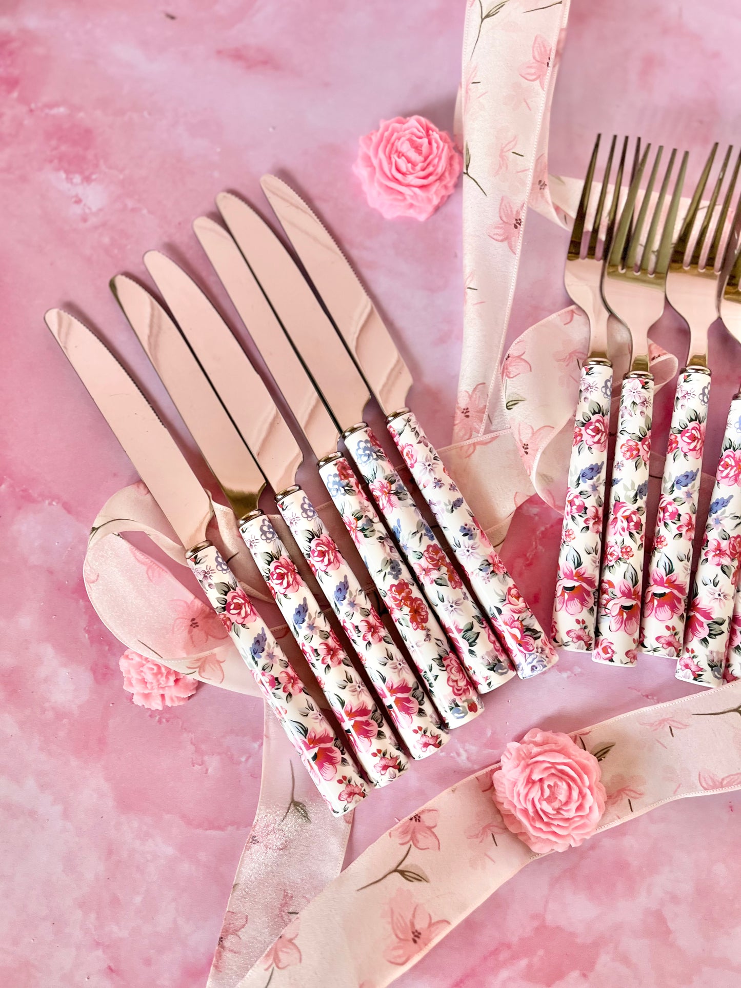 Set de couverts fleuris (12)