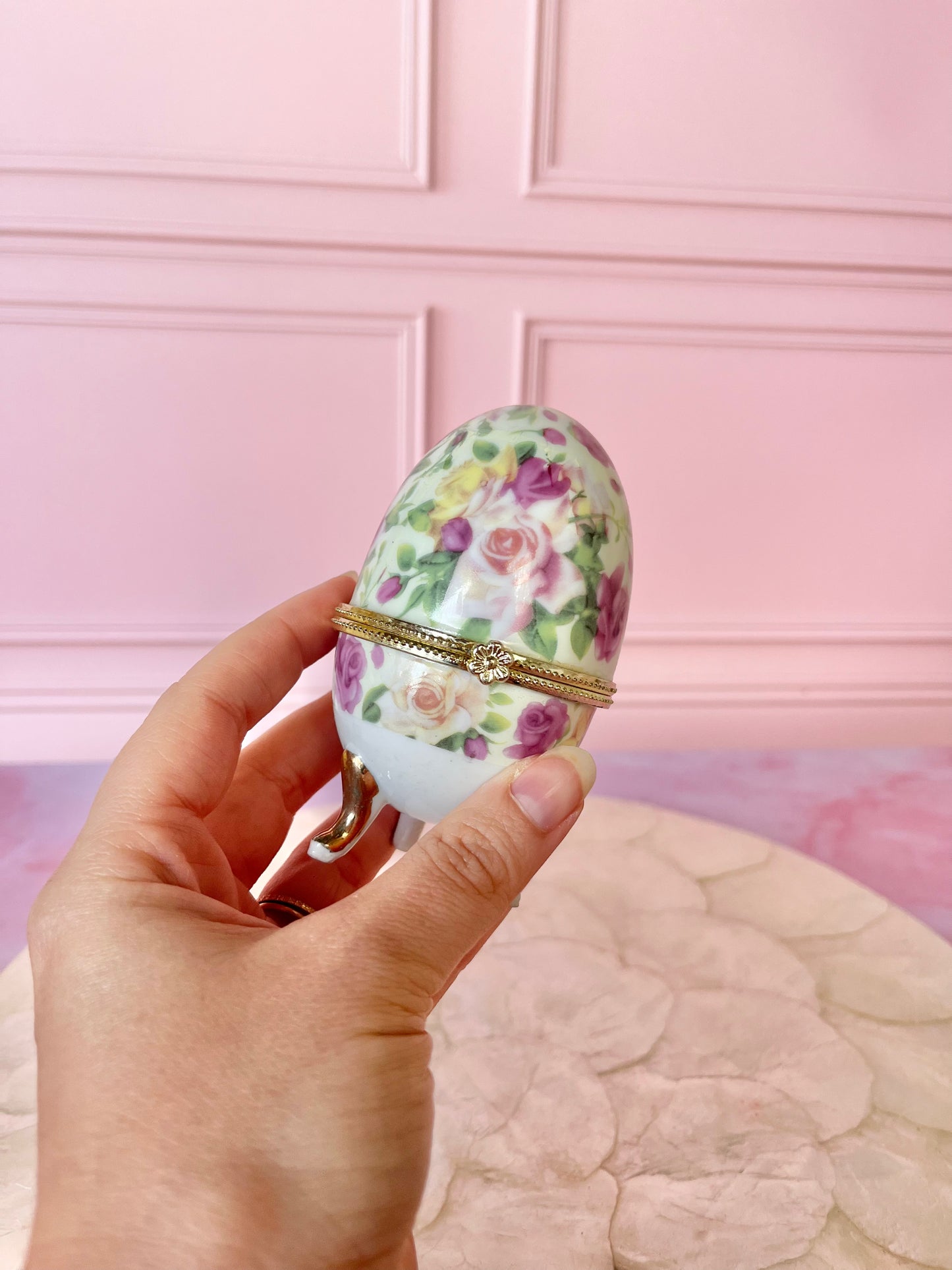 Oeuf en porcelaine Lisa