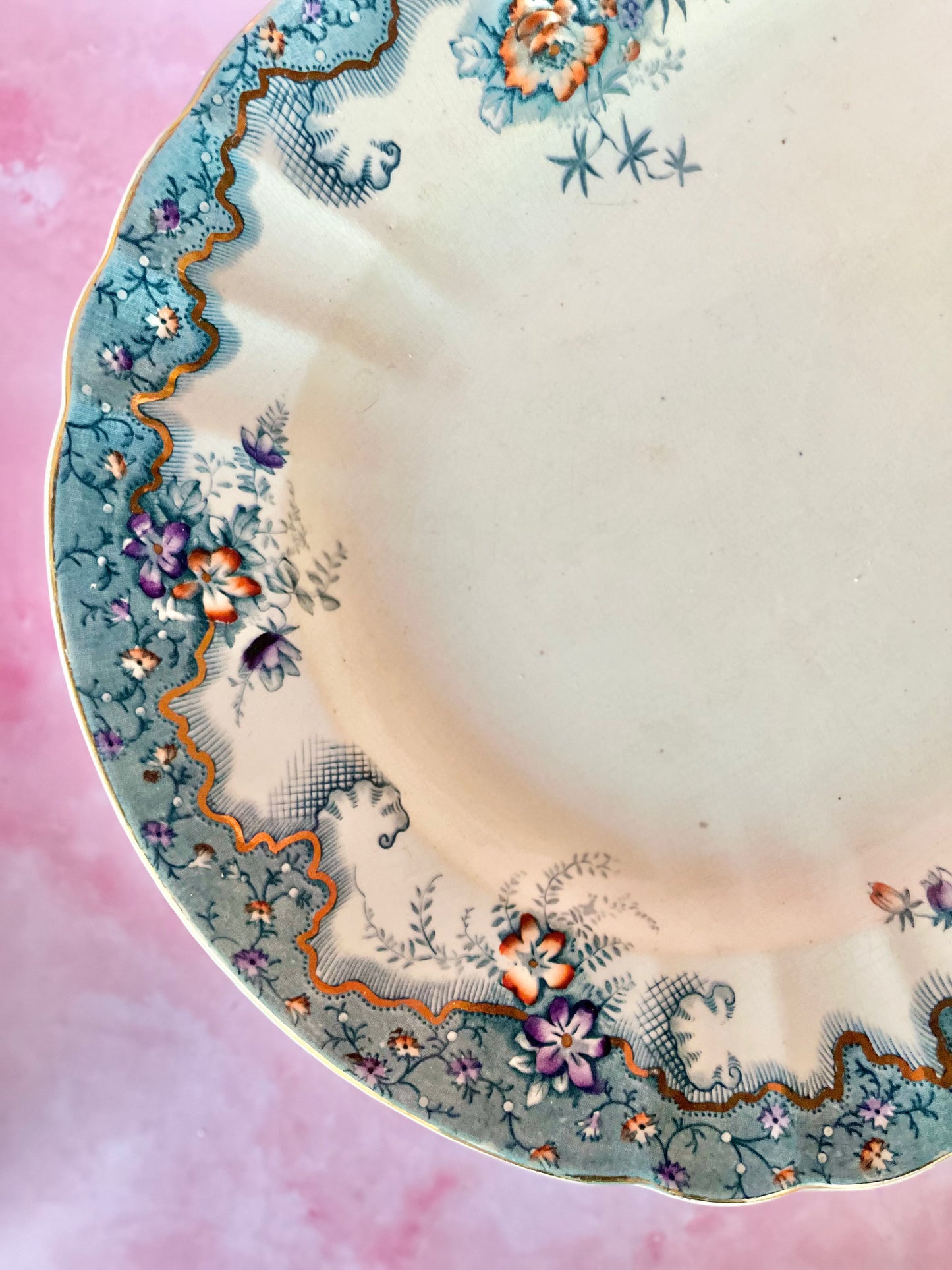 Plat de service Terre de Fer Kent