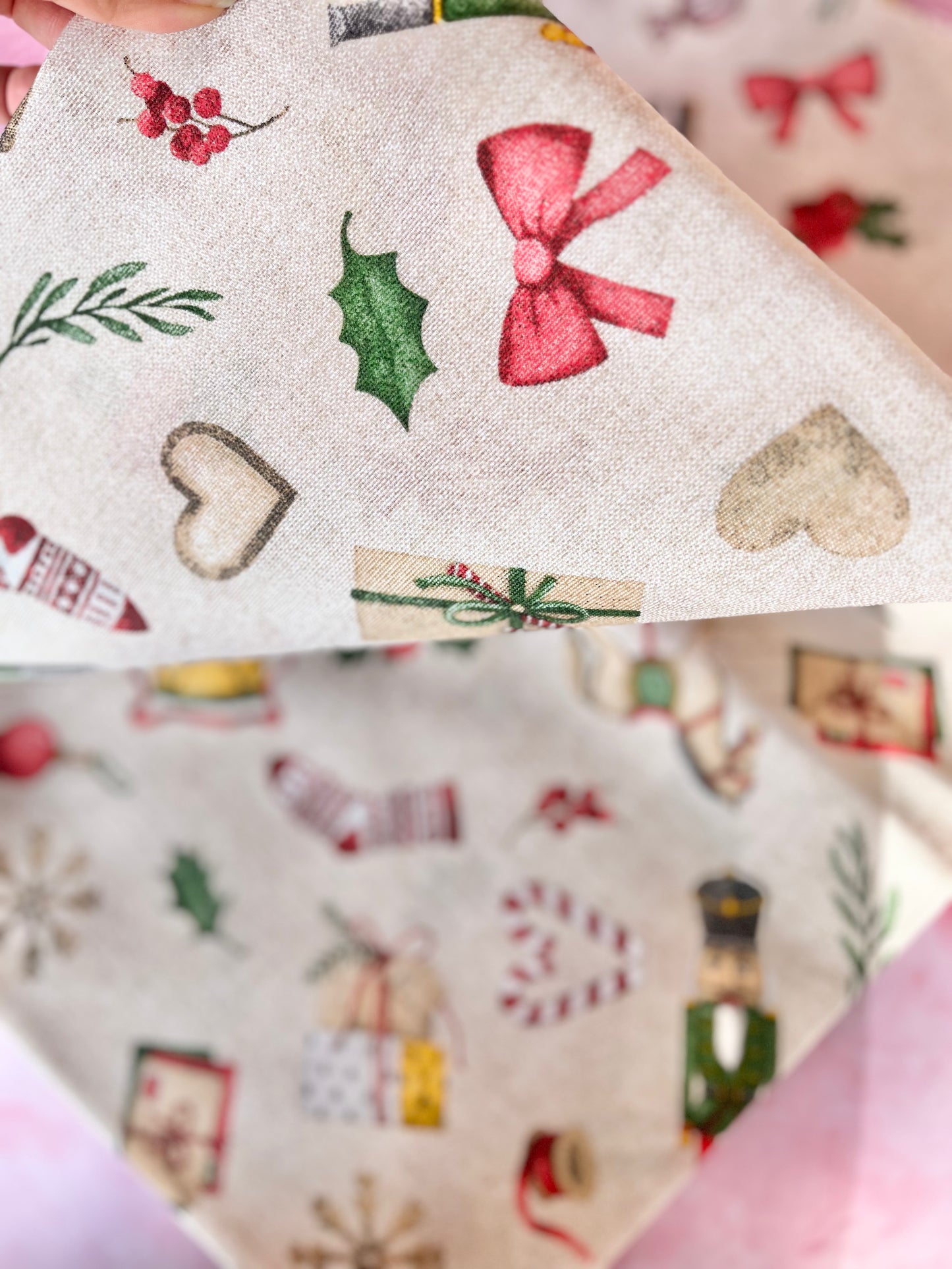 Tissu nappe Casse-Noisette