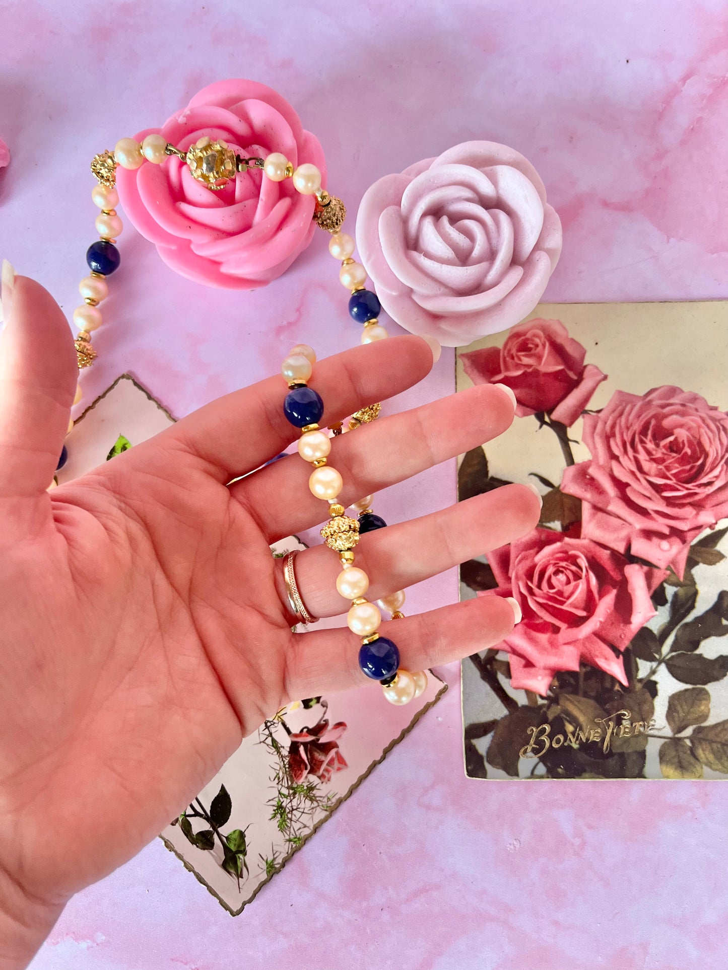 Parure collier et bracelet de perles