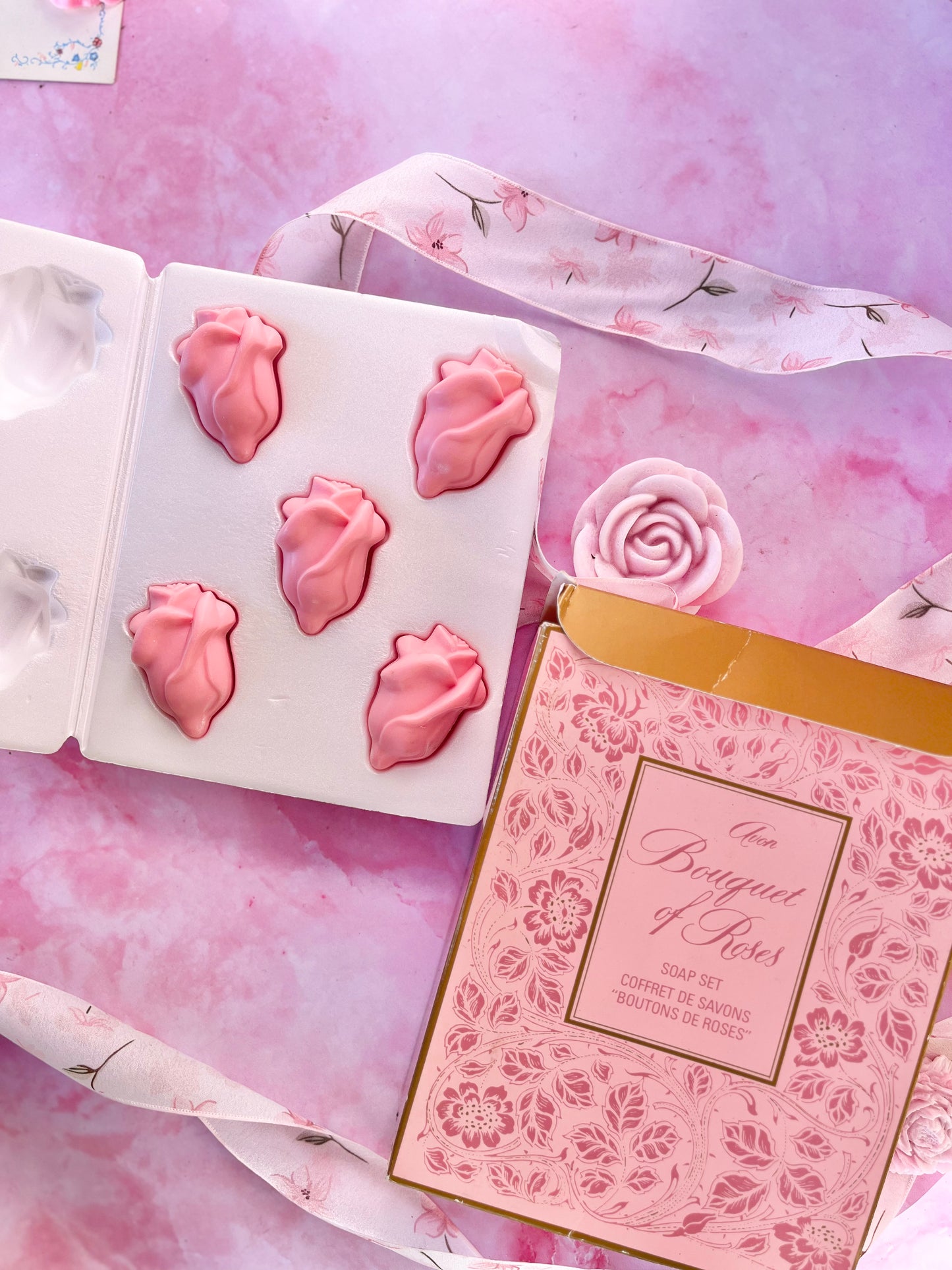 Boite de savons "Bouquet de Roses"