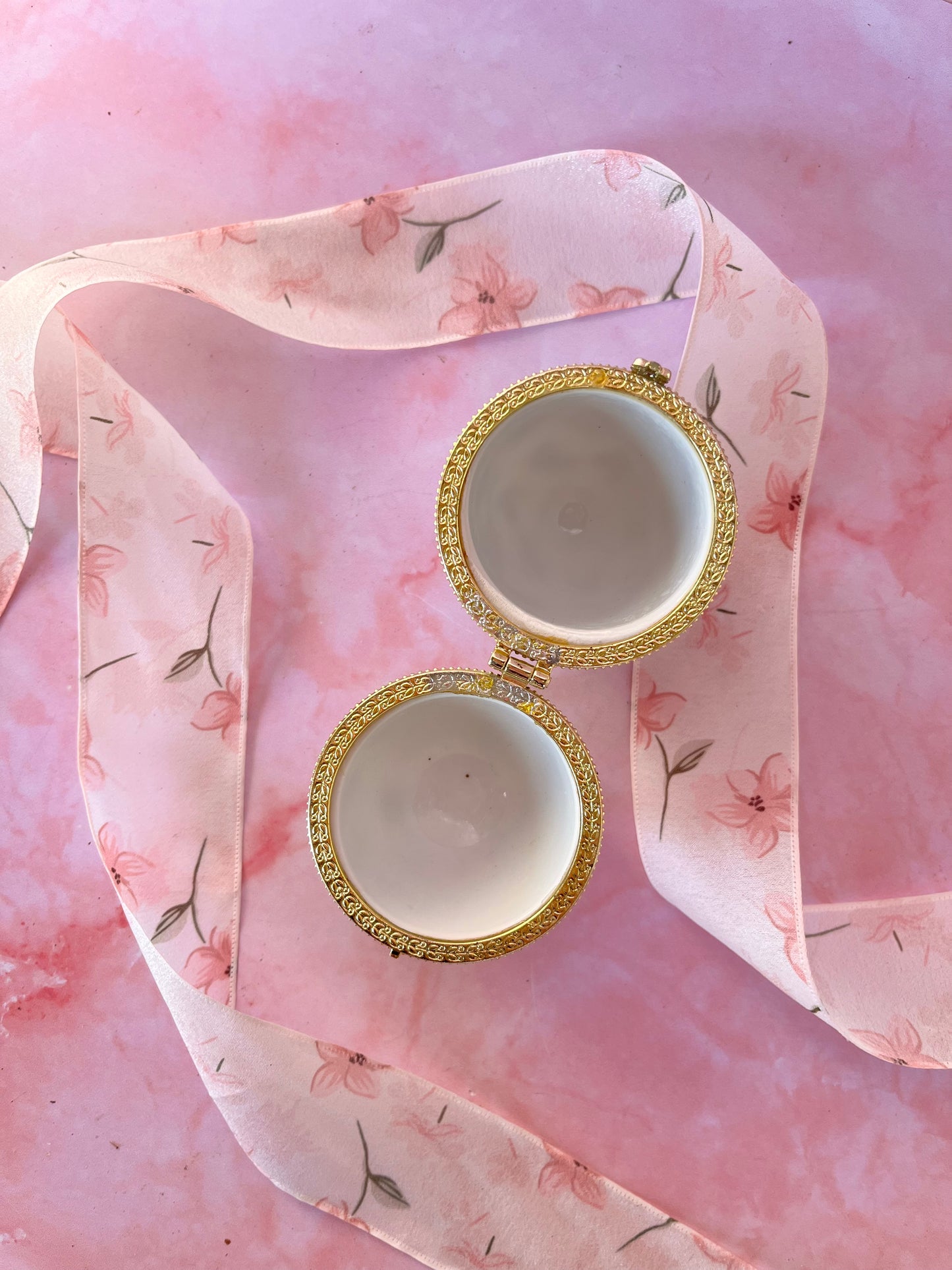 Oeufs en porcelaine (3)