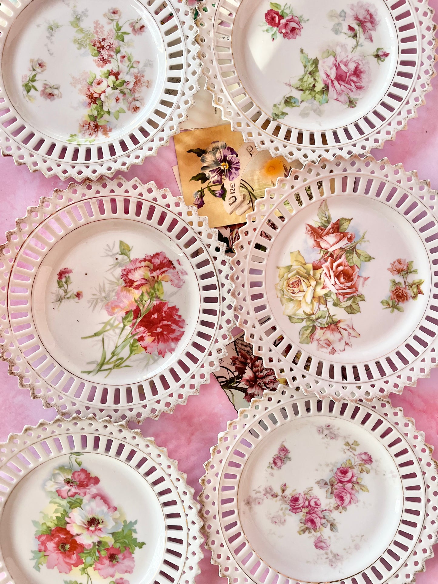 Assiettes dentelles (6)