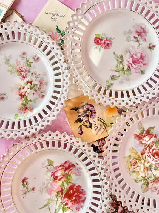 Assiettes dentelles (6)