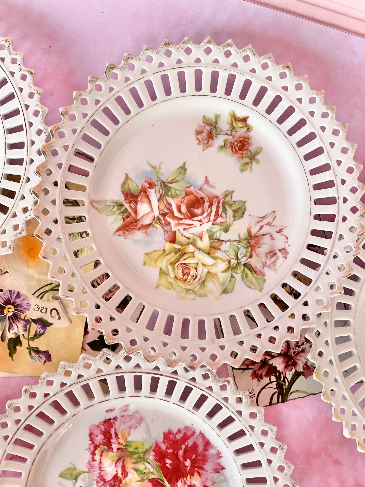 Assiettes dentelles (6)