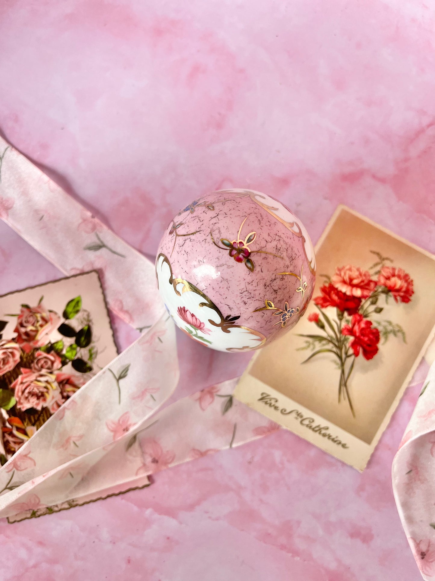 Oeuf décoratif floral