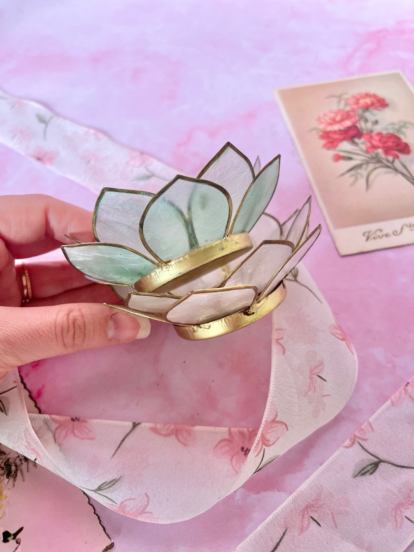 Photophores lotus nacre (2)