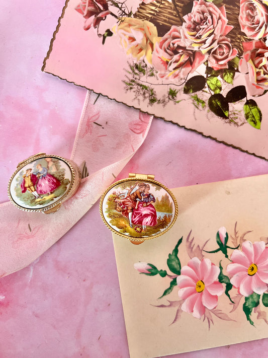 Duo de piluliers scène galante (2)